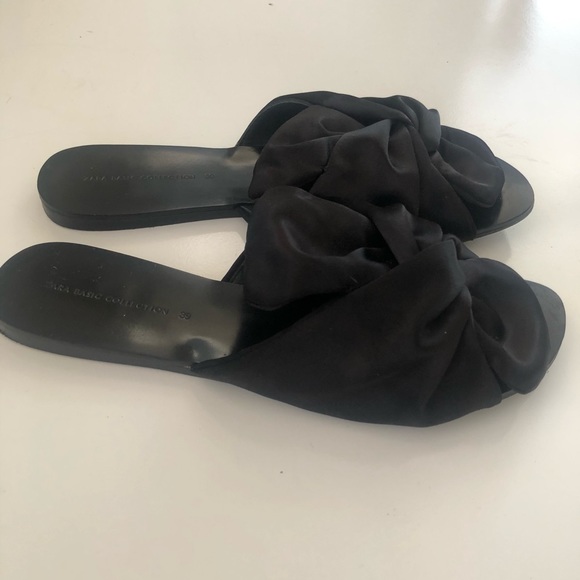 Zara Flats - Picture 2 of 4